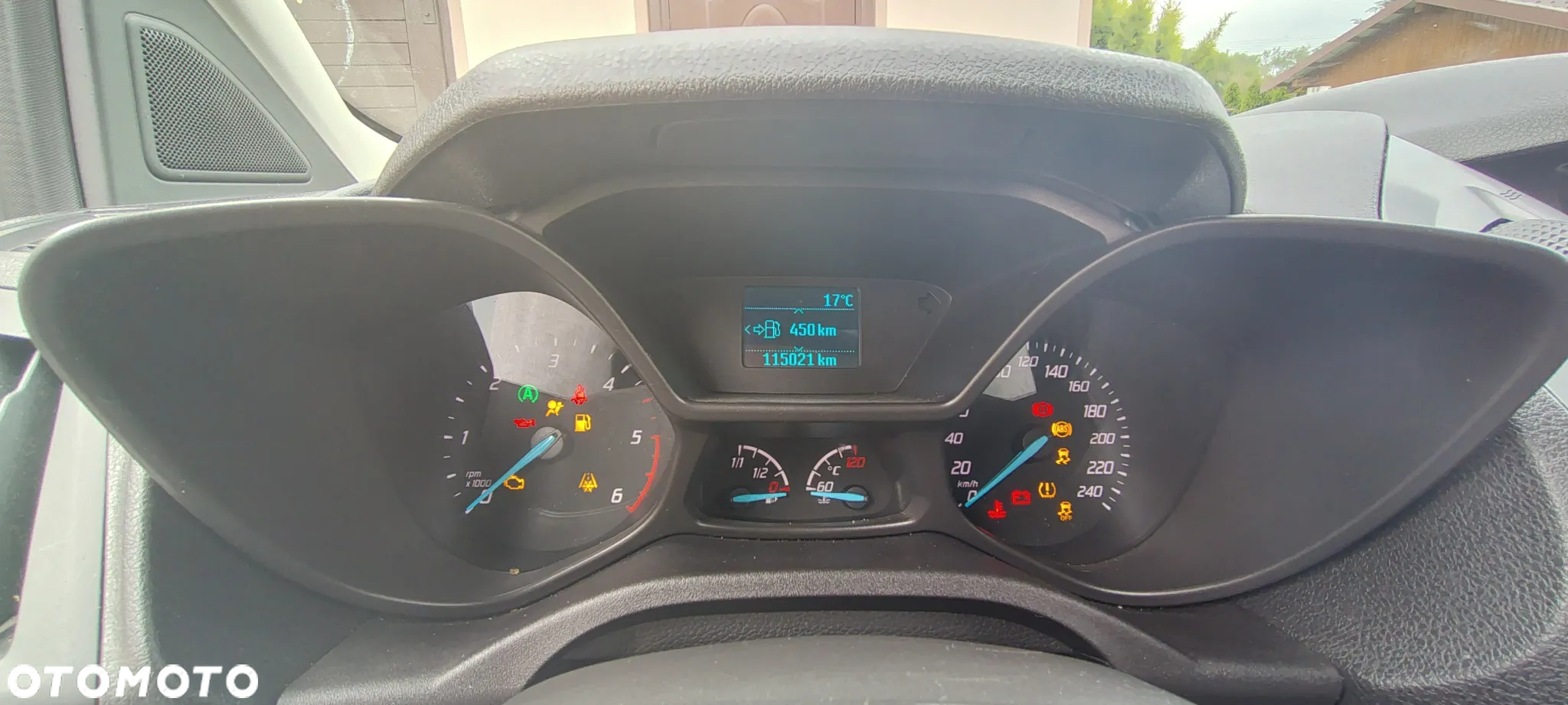 Ford Transit Connect - 7