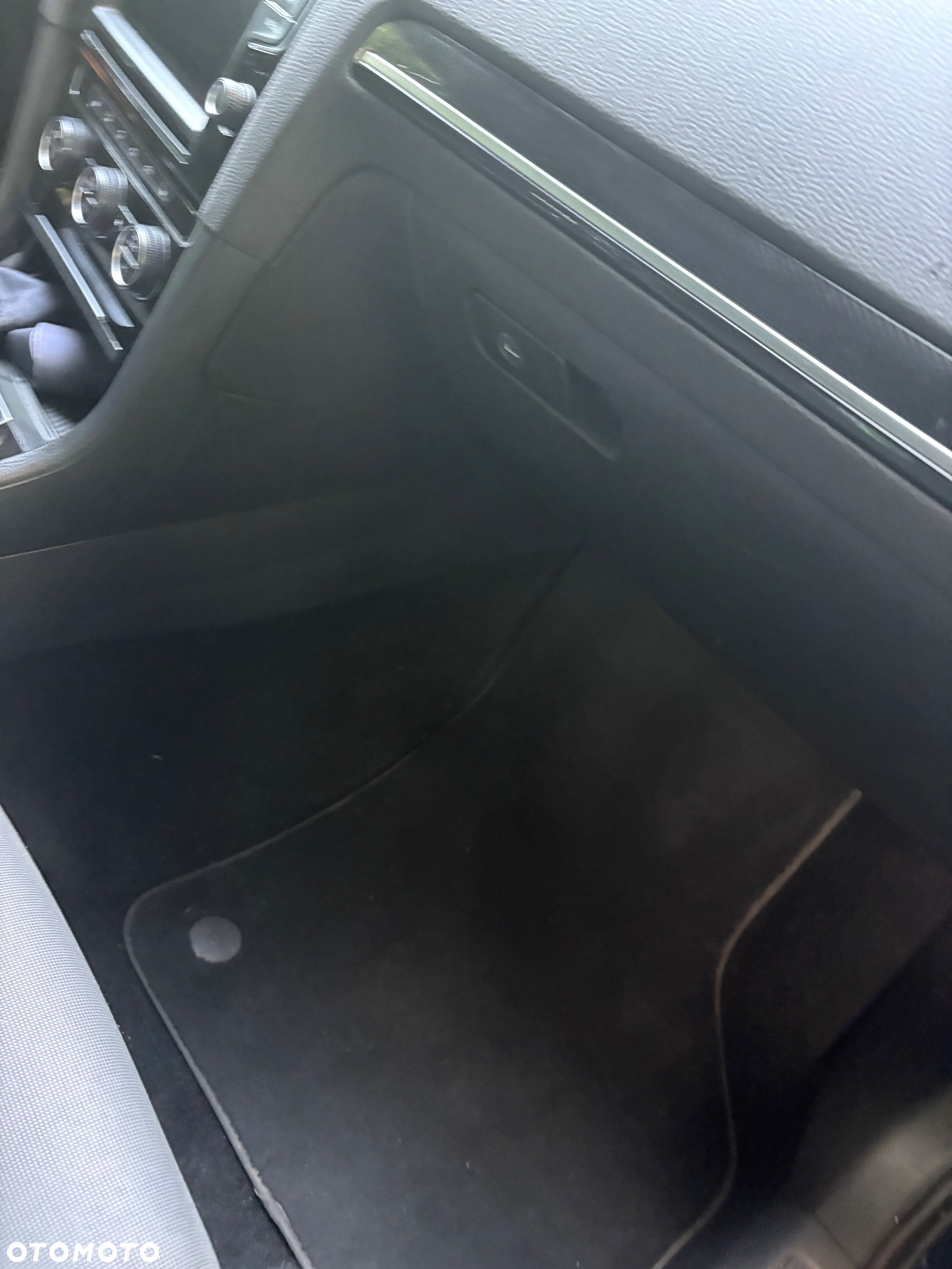 Volkswagen Golf VII 2.0 TDI BMT Highline DSG - 10