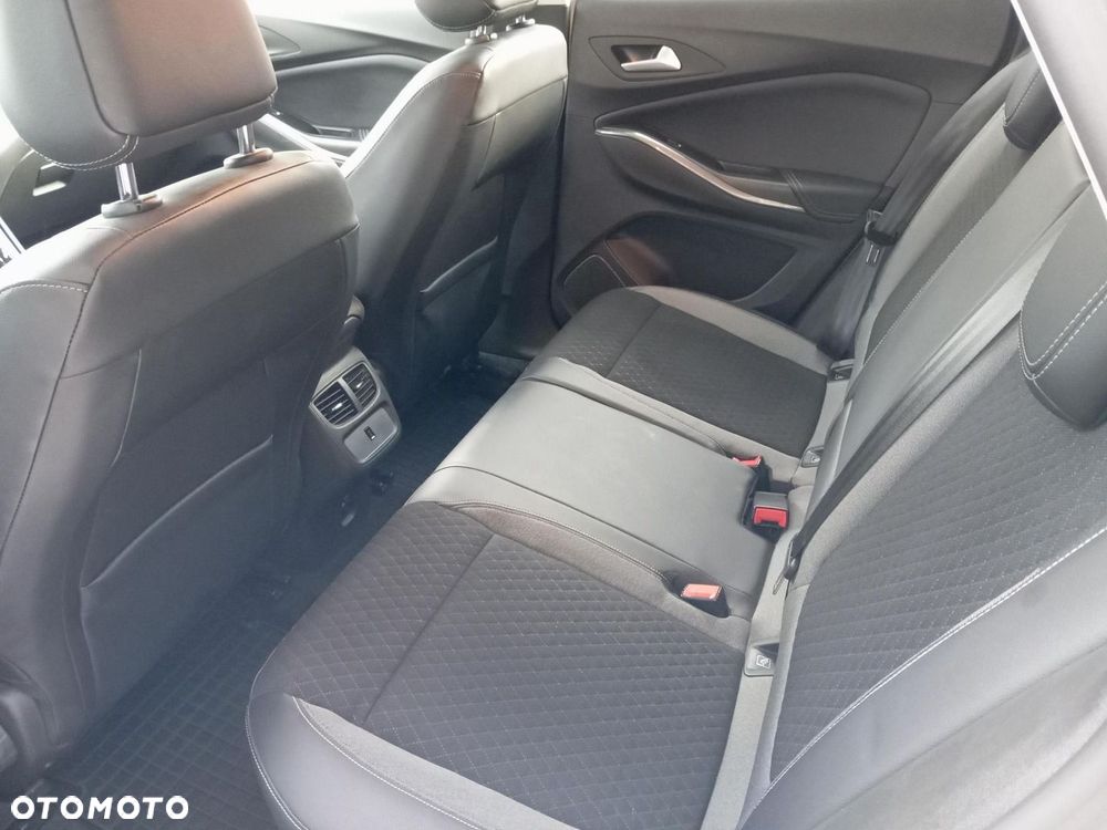Opel Grandland 1.5 CDTI Ultimate S&S - 11