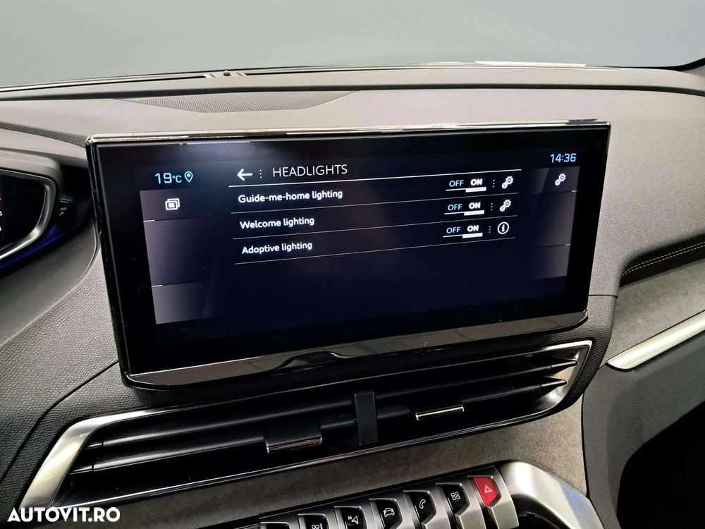 Peugeot 3008 1.2 PureTech 130 EAT8 GT - 25