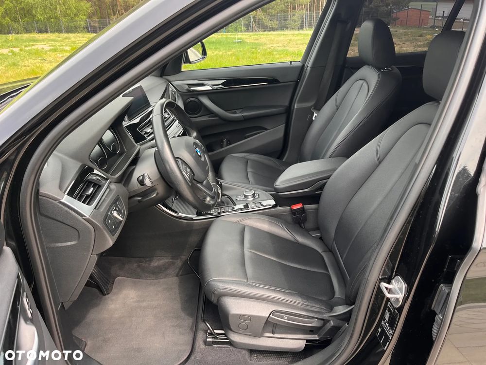 BMW X1 sDrive18i GPF Sport Line - 10