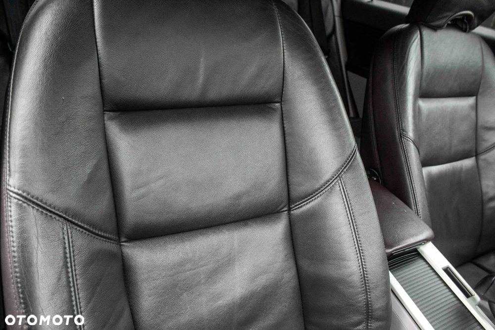 Volvo V50 T5 R-Design Summum AWD - 27