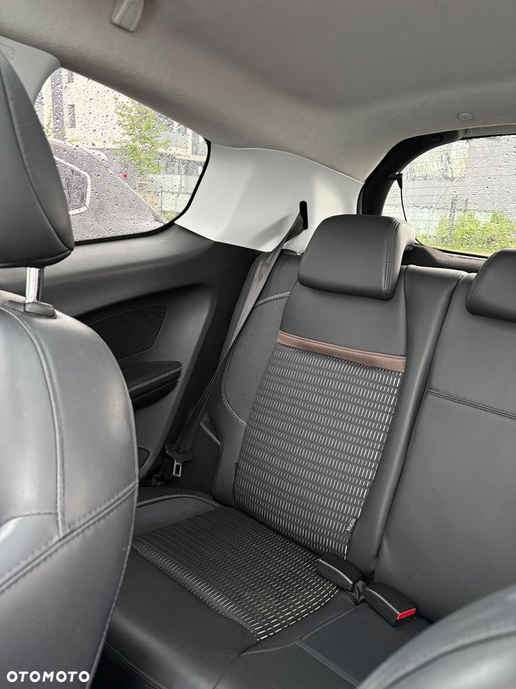 Peugeot 208 e-HDi 92 Stop&Start Allure - 9
