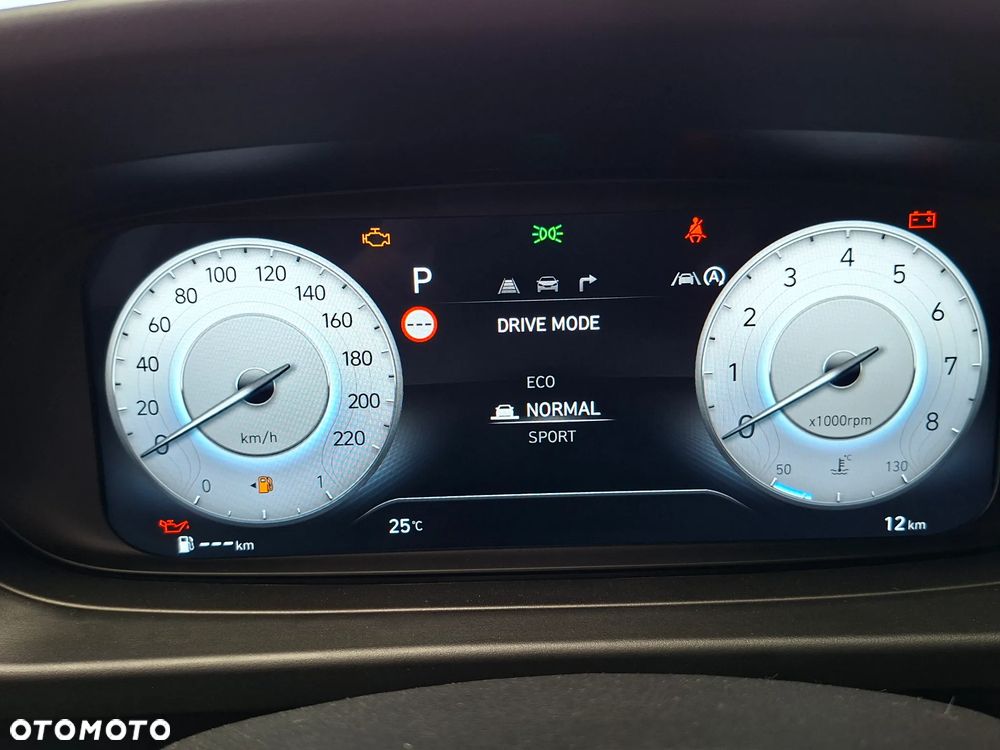 Hyundai i20 1.0 T-GDi Modern Black DCT - 14