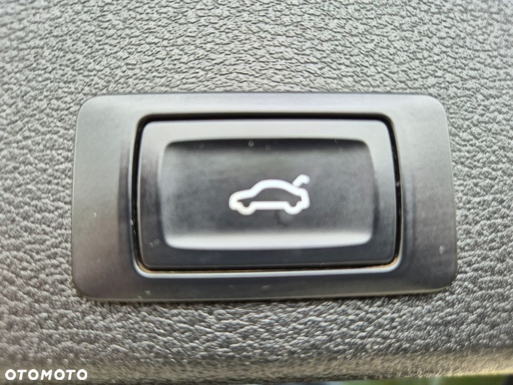 Audi A4 ver-2-0-tdi-s-tronic - 18