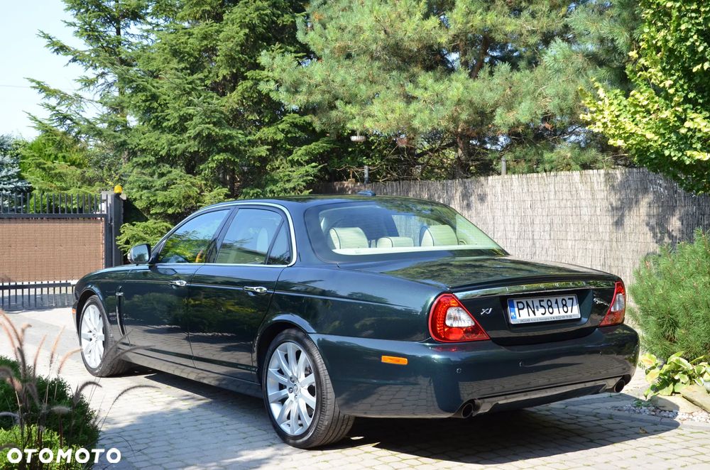 Jaguar XJ XJ6 2.7 Twin Turbo Diesel Executive Last Edition - 3