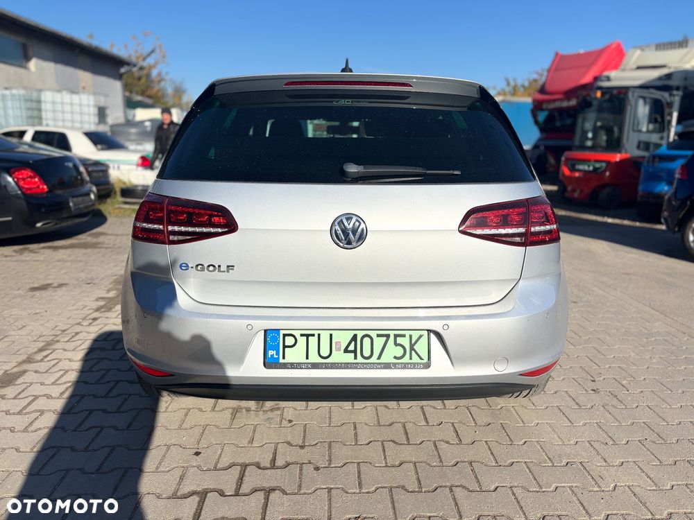 Volkswagen Golf e-Golf - 6