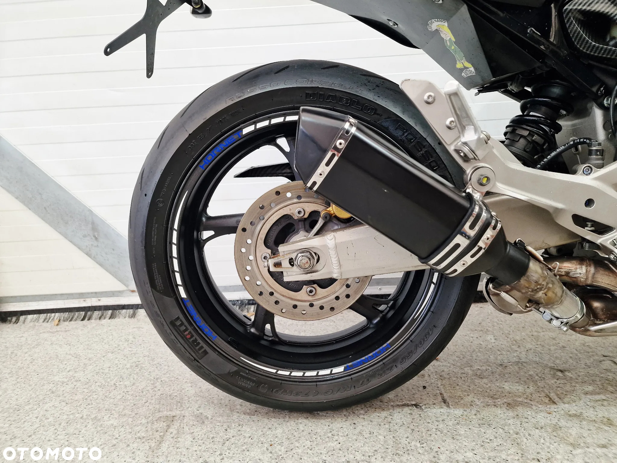 Honda Hornet - 23