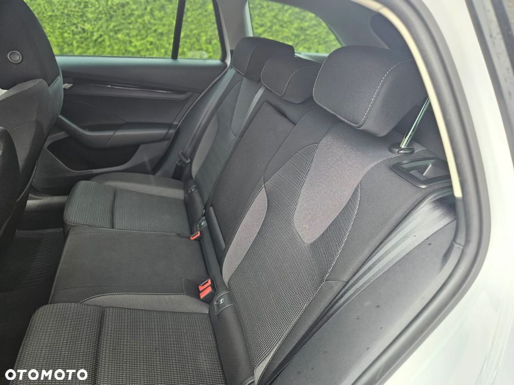 Skoda Octavia 1.5 TSI e-Tec Ambition DSG - 38