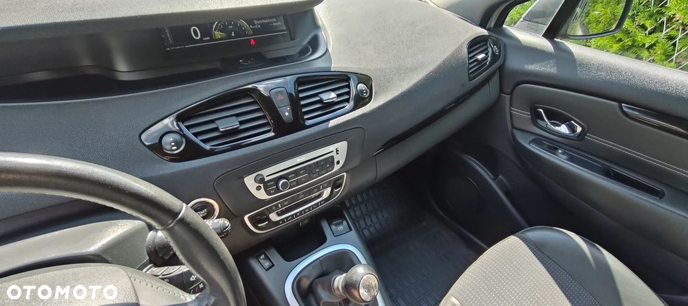 Renault Scenic ENERGY TCe 115 Expression - 32