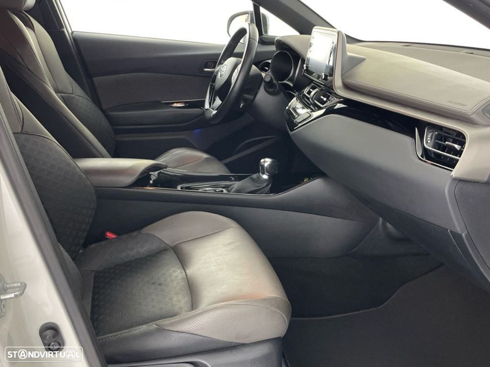 Toyota C-HR 1.8 Hybrid Exclusive - 21