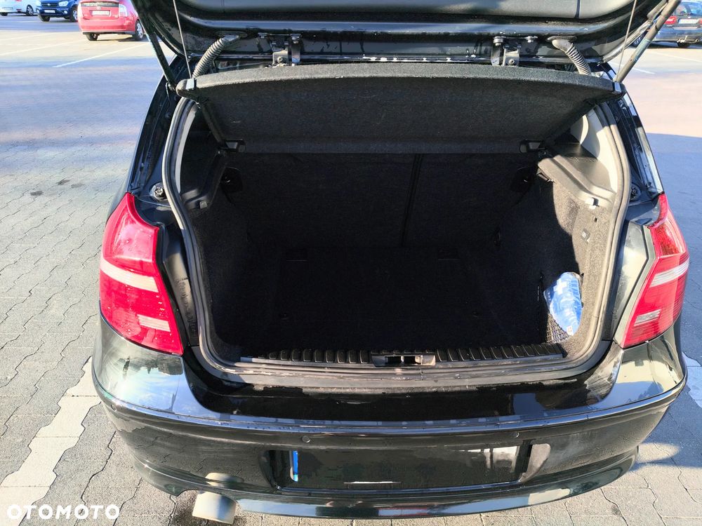 BMW Seria 1 - 29