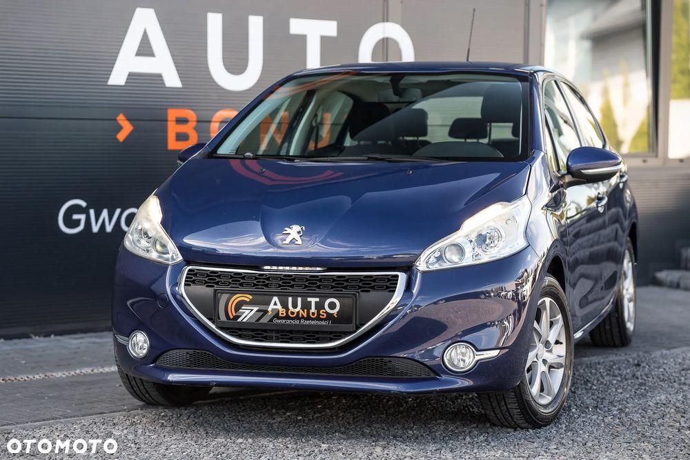 Peugeot 208 - 5