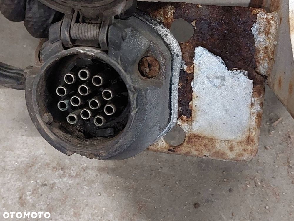 HAK HOLOWNICZY BRAK TABLICZKI MITSUBISHI CARISMA I HB 5D - 2