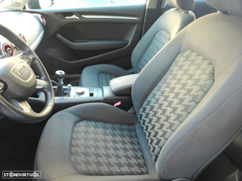 Audi A3 1.6 TDI Sport - 9