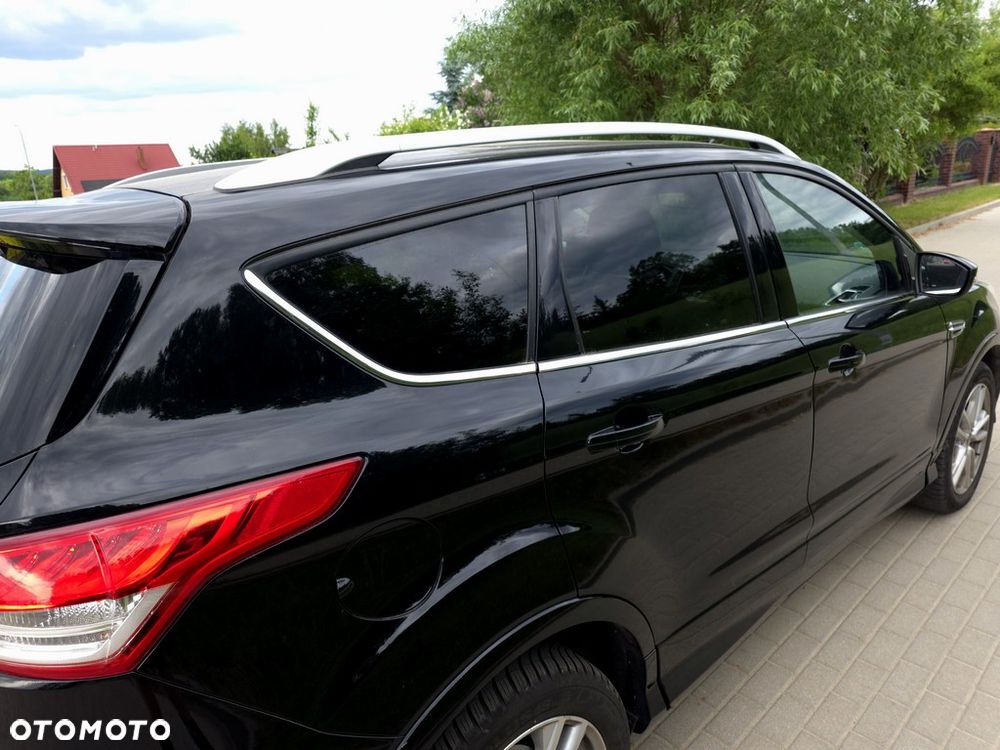 Ford Kuga 2.0 TDCi 4WD Titanium - 29