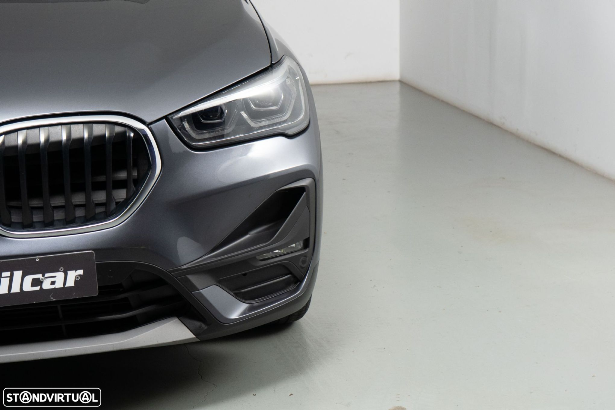 BMW X1 25 e xDrive Corporate Edition - 17