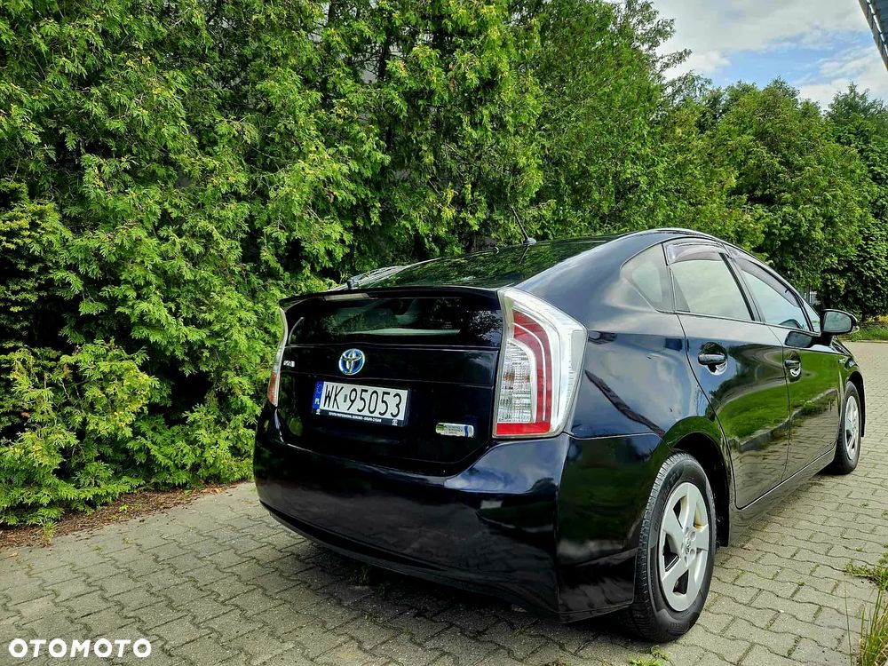 Toyota Prius ver-1-8-hsd-prestige - 21