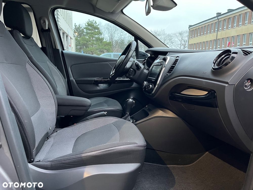 Renault Captur 1.2 TCe Intens EDC - 18