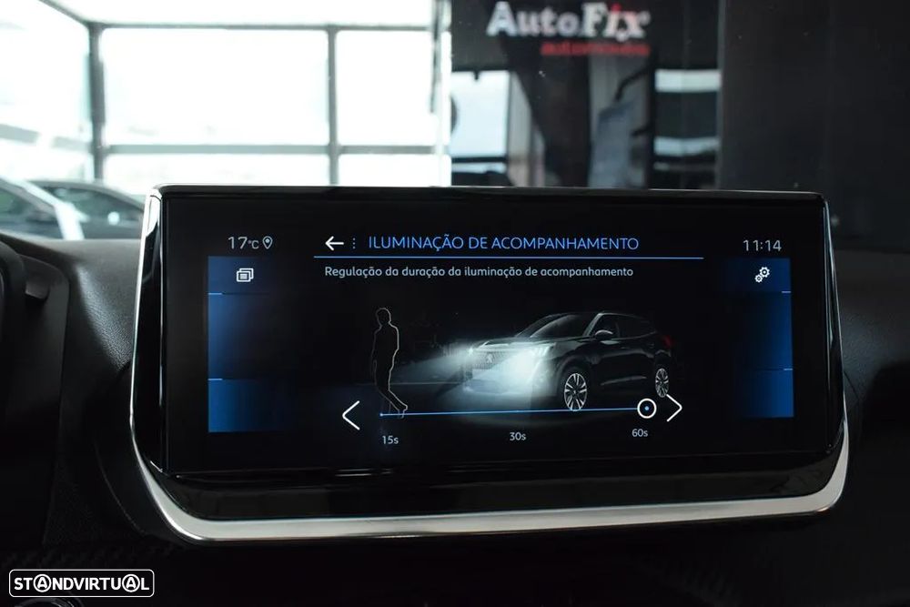 Peugeot 2008 1.5 BlueHDi Allure EAT8 - 30