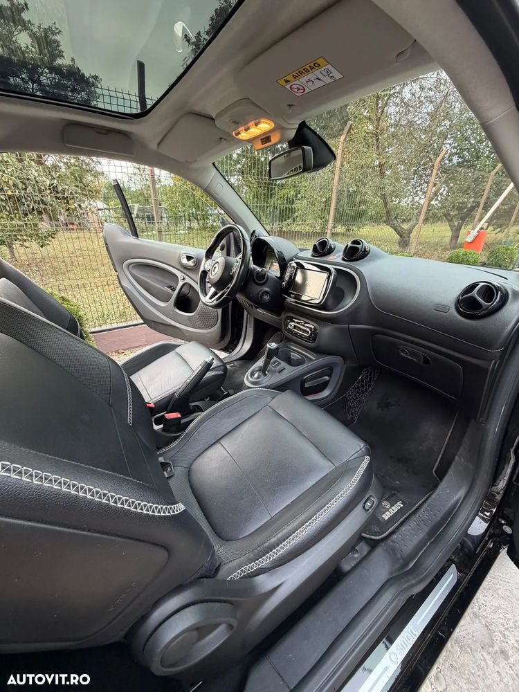 Smart Fortwo 80 kW BRABUS - 9