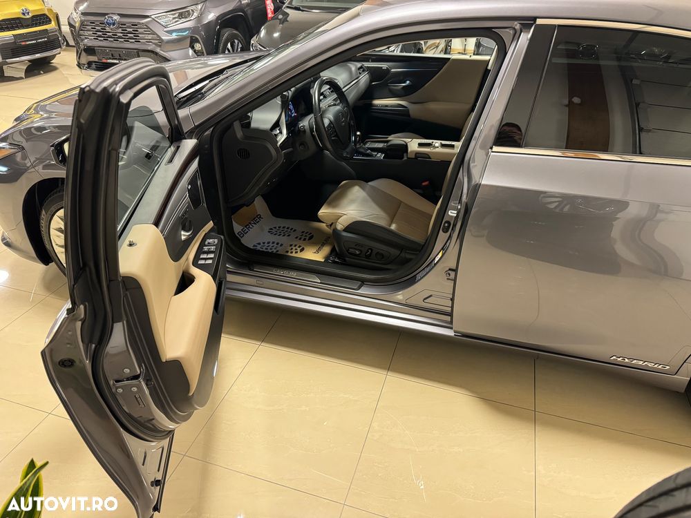 Lexus Seria ES 300h Business Edition - 6