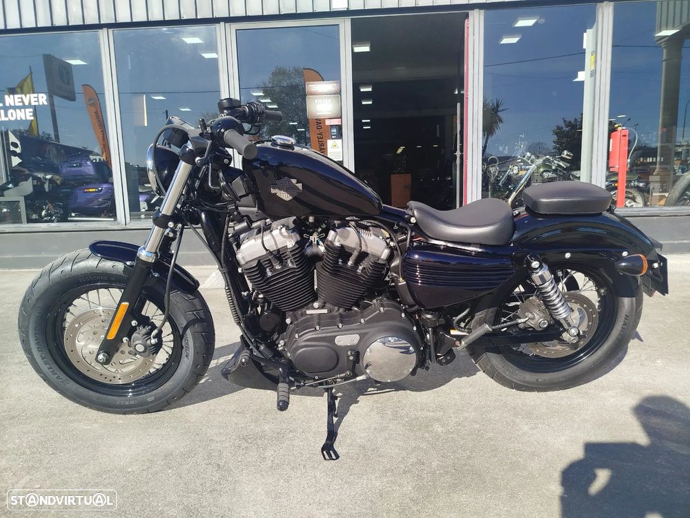 Harley-Davidson Sportster XL 1200X Forty-Eight - 2