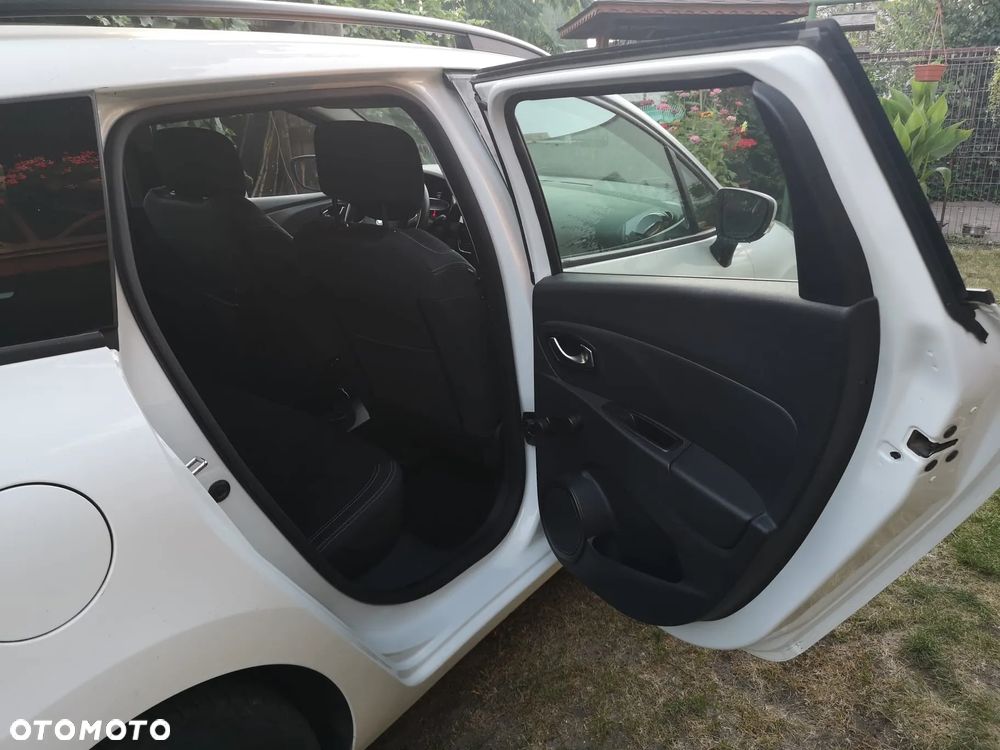 Renault Clio 1.5 dCi Alize - 25