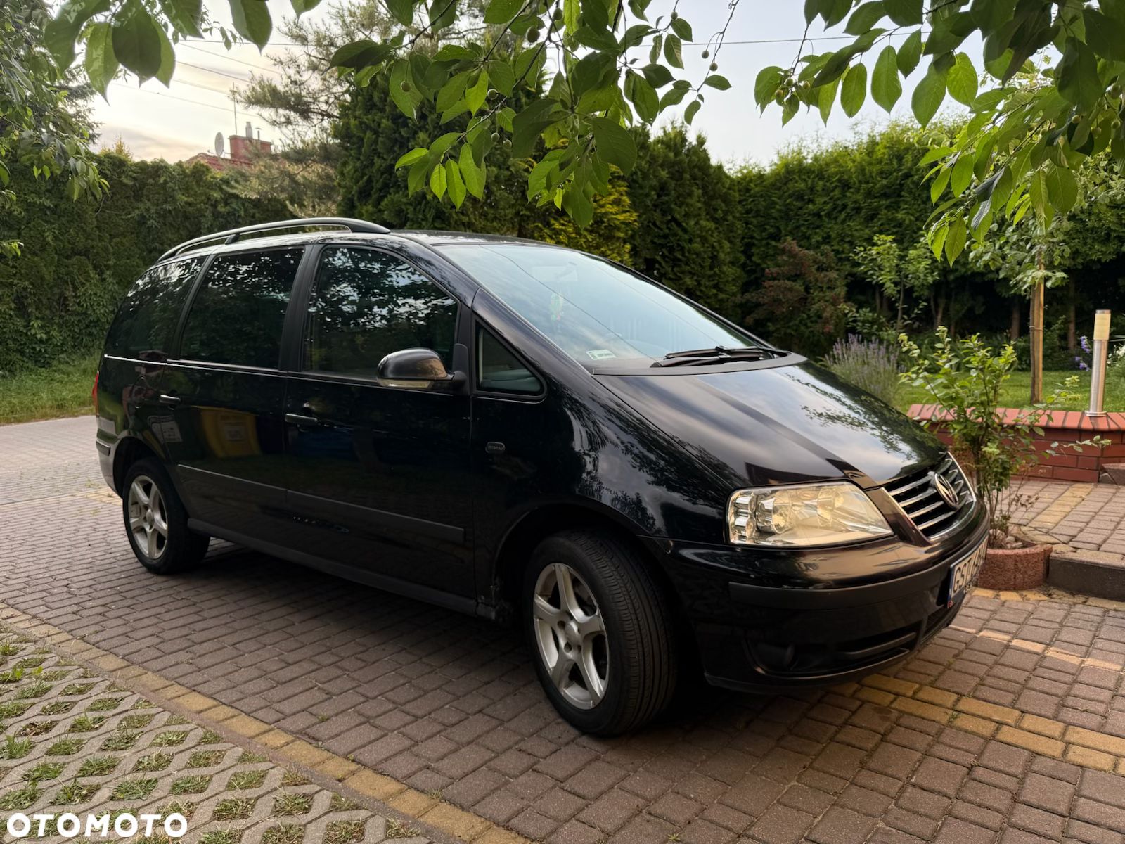 Volkswagen Sharan 1.9 TDI Basis - 1