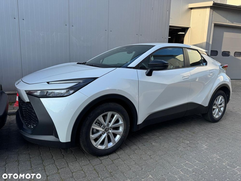 Toyota C-HR - 12