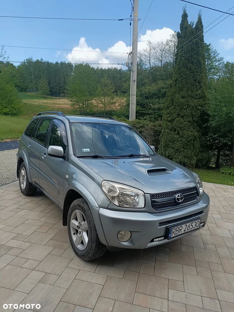 Toyota RAV4 2.0 D-4D 4x4 - 1