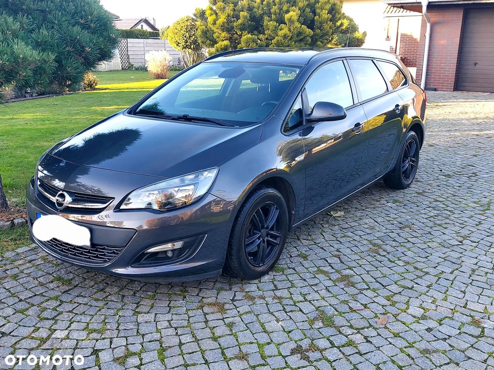 Opel Astra 1.4 Turbo Design Edition - 2