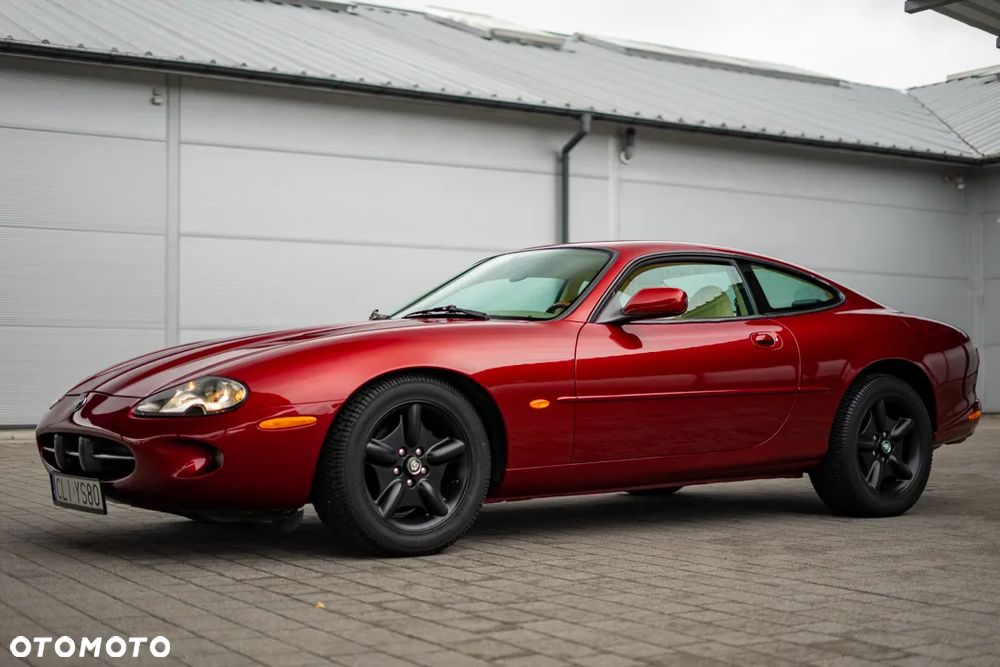 Jaguar XK8 4.0 - 23