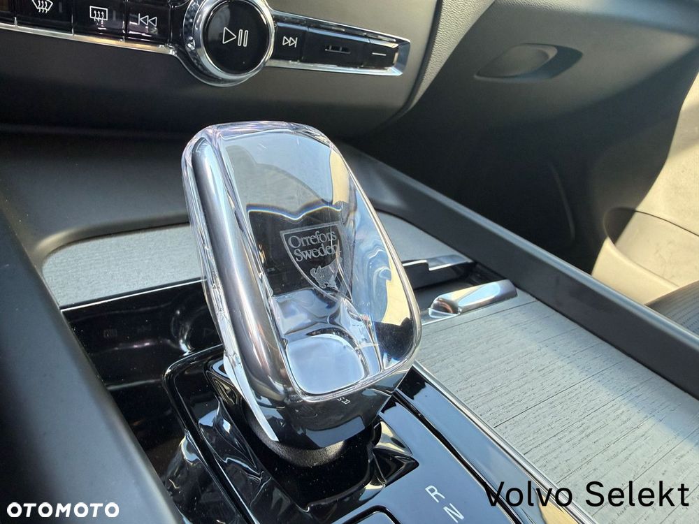 Volvo XC 60 - 32