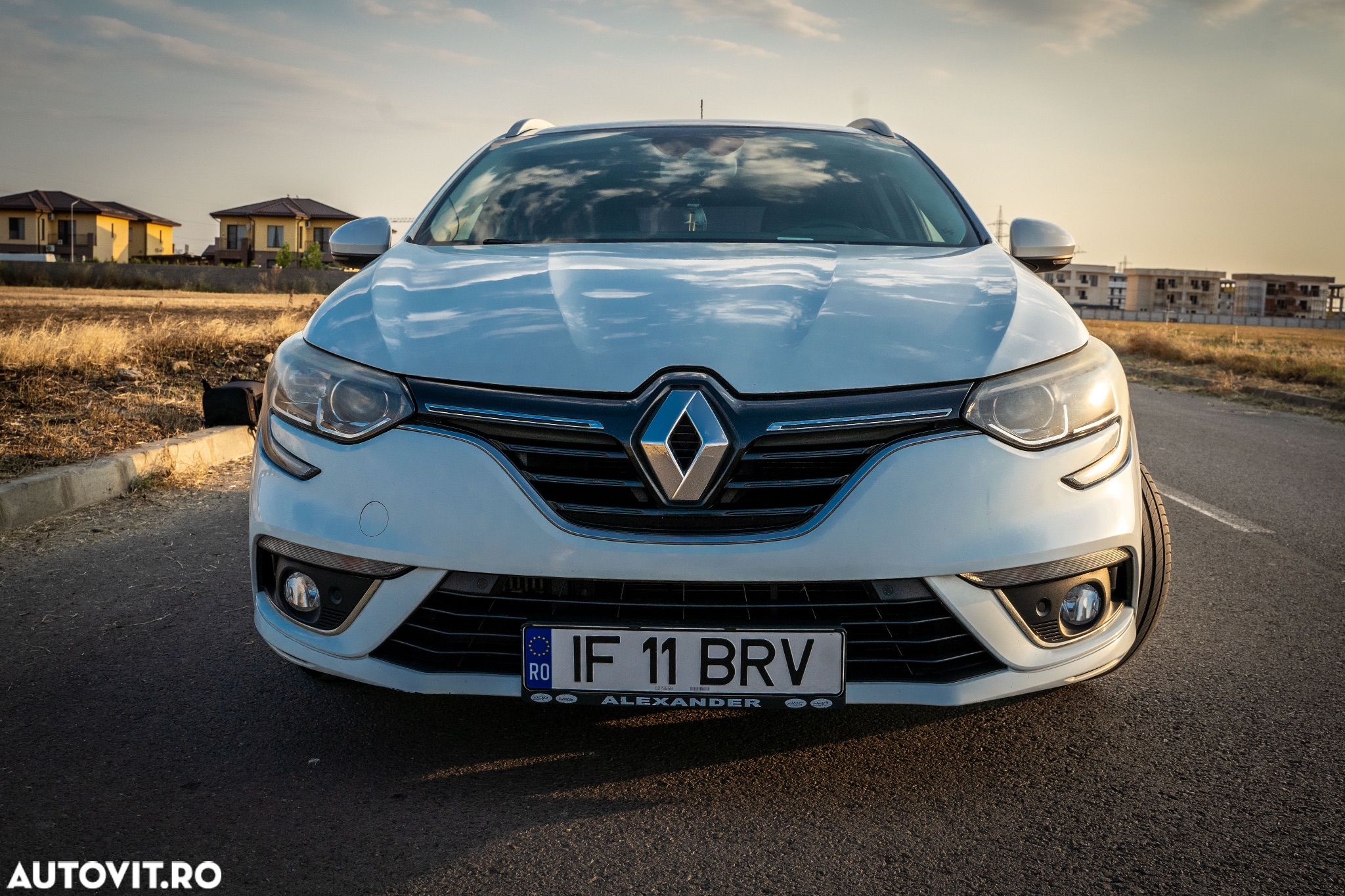 Renault Megane Energy dCi Zen - 2