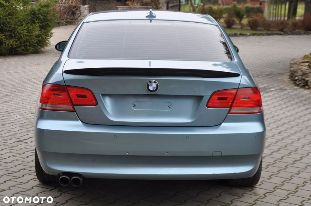 BMW Seria 3 325i xDrive - 8
