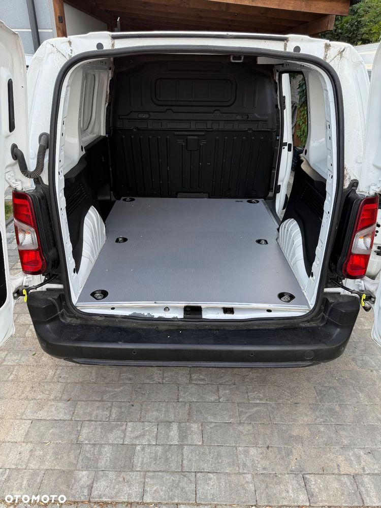 Peugeot Partner 1.5 BlueHDI L2 S&S EAT8 (bryg.) - 9