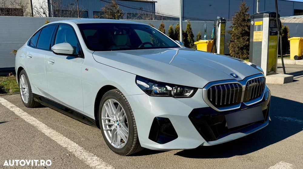 BMW Seria 5 550e xDrive AT PHEV - 3