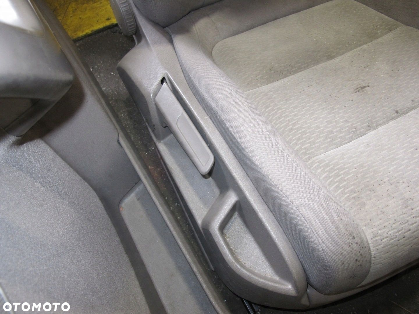 VW GOLF PLUS FOTELE KANAPA BOCZKI DRZWI KPL EU - 5