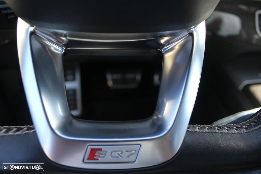 Audi SQ7 4.0 TDI V8 quattro Tiptronic - 22