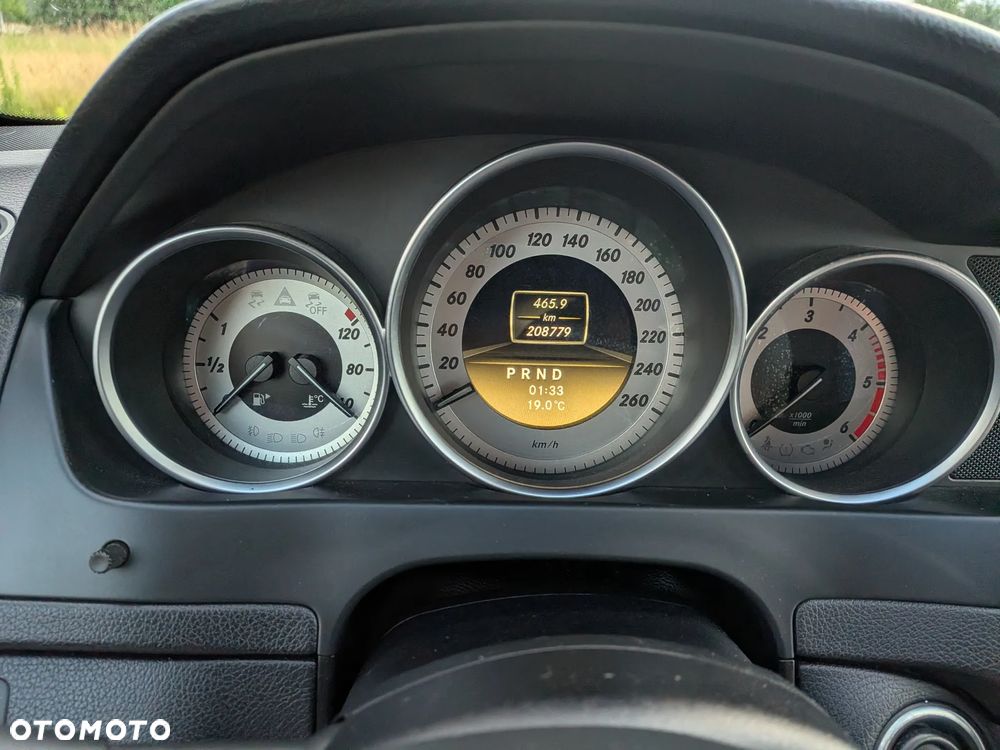 Mercedes-Benz Klasa C 350 CDI BlueEff Avantgarde - 7