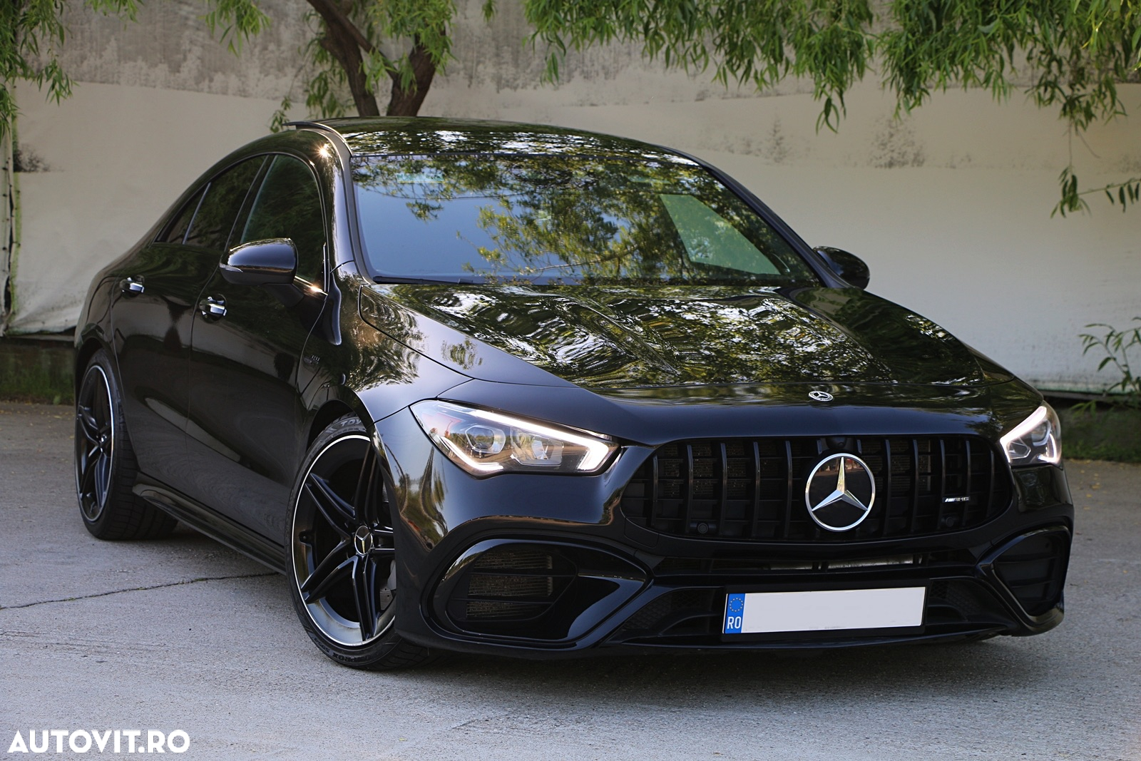 Mercedes-Benz CLA - 5
