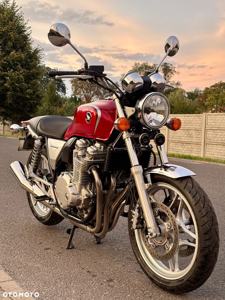 Honda CB - 25