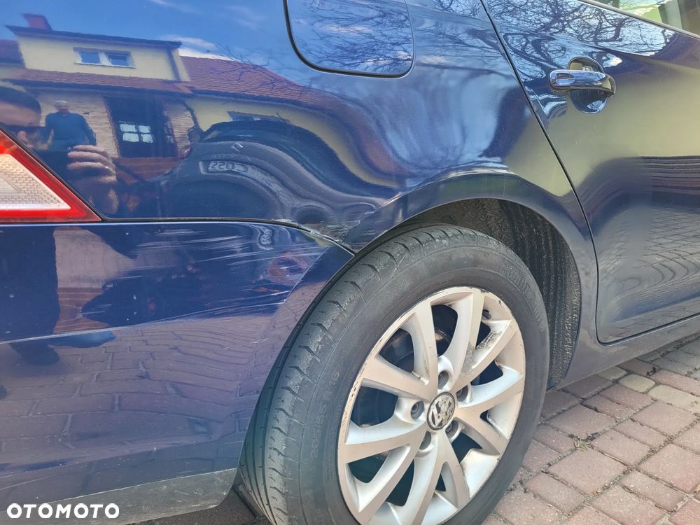 Volkswagen Golf - 10