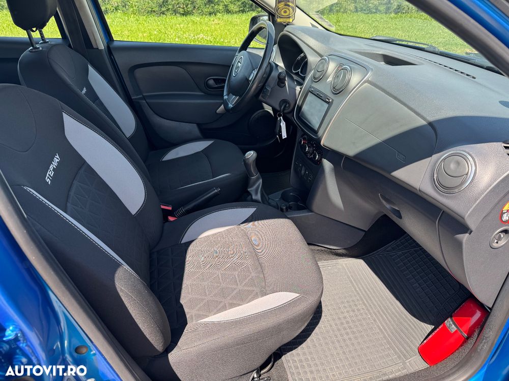 Dacia Sandero Stepway 0.9 TCe - 8
