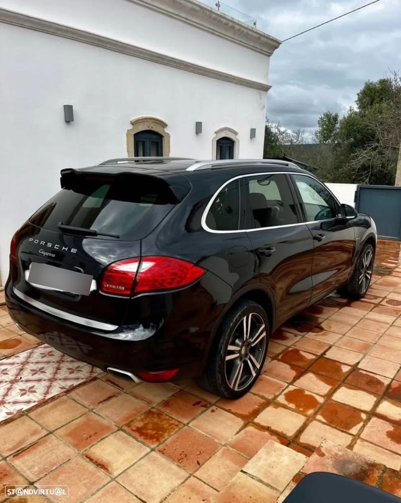 Porsche Cayenne Platinum Edition - 4