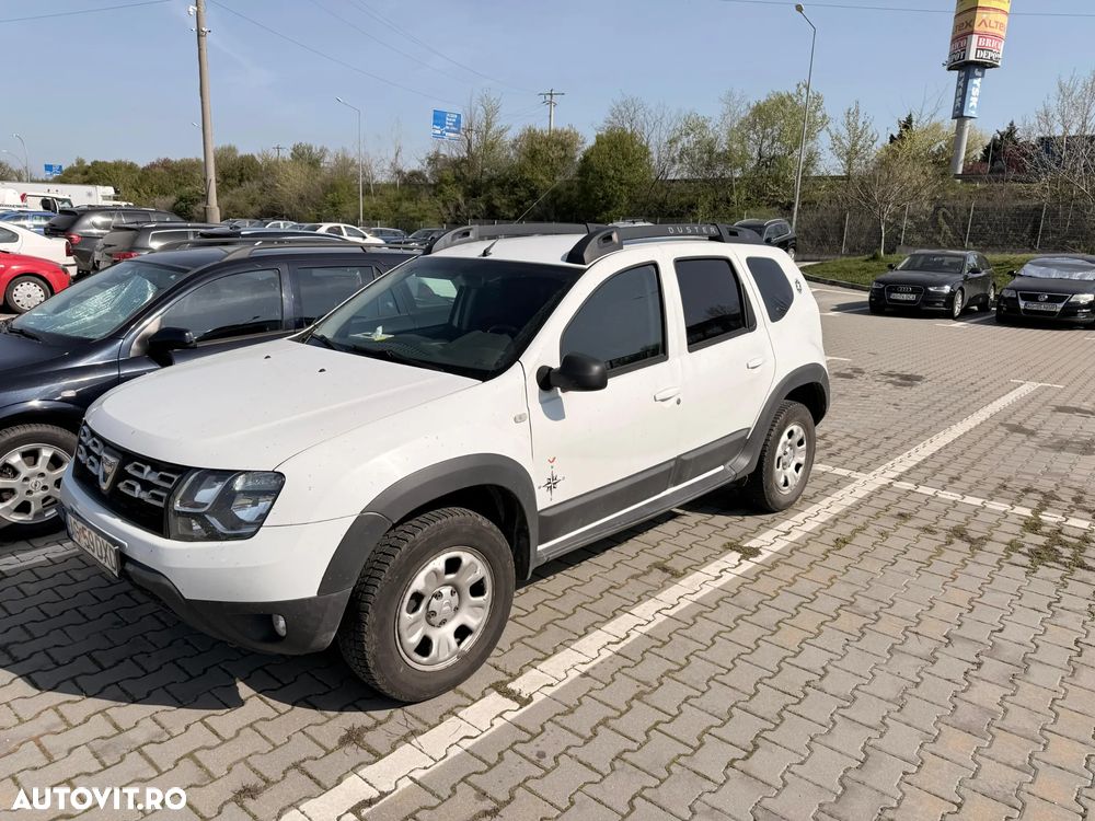 Dacia Duster dCi 110 FAP 4x2 Laureate - 1