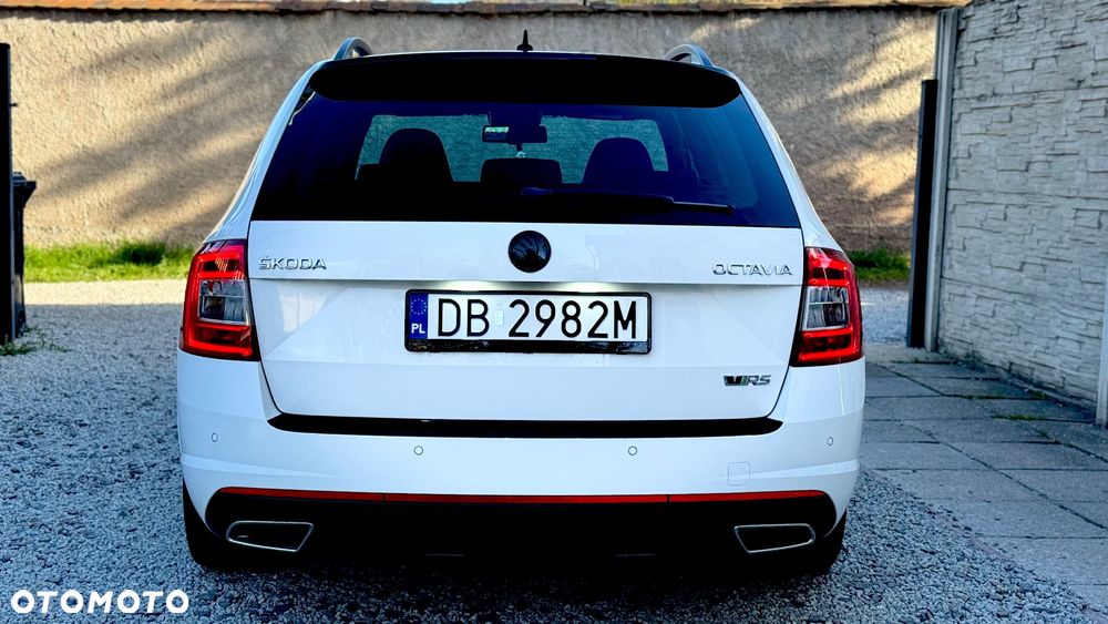 Skoda Octavia 2.0 TDI (Green tec) DSG RS - 19