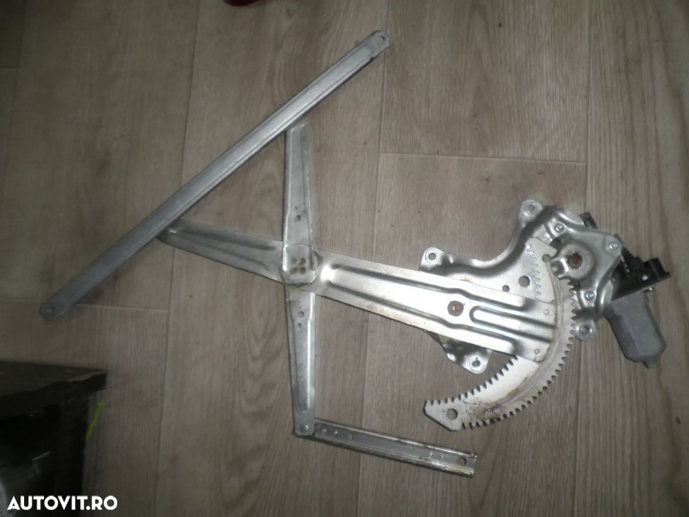 Macara cu motoras geam stanga fata Mitsubishi Outlander 2018 5713A385 262100-5380 - 2