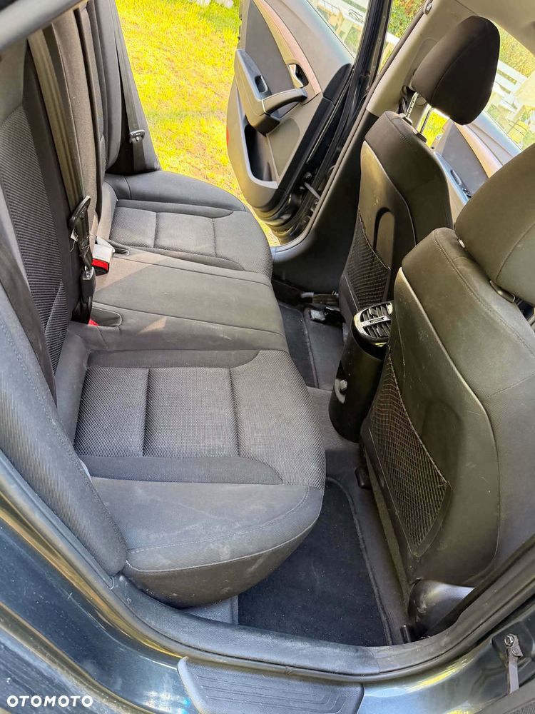 Hyundai i40 - 16